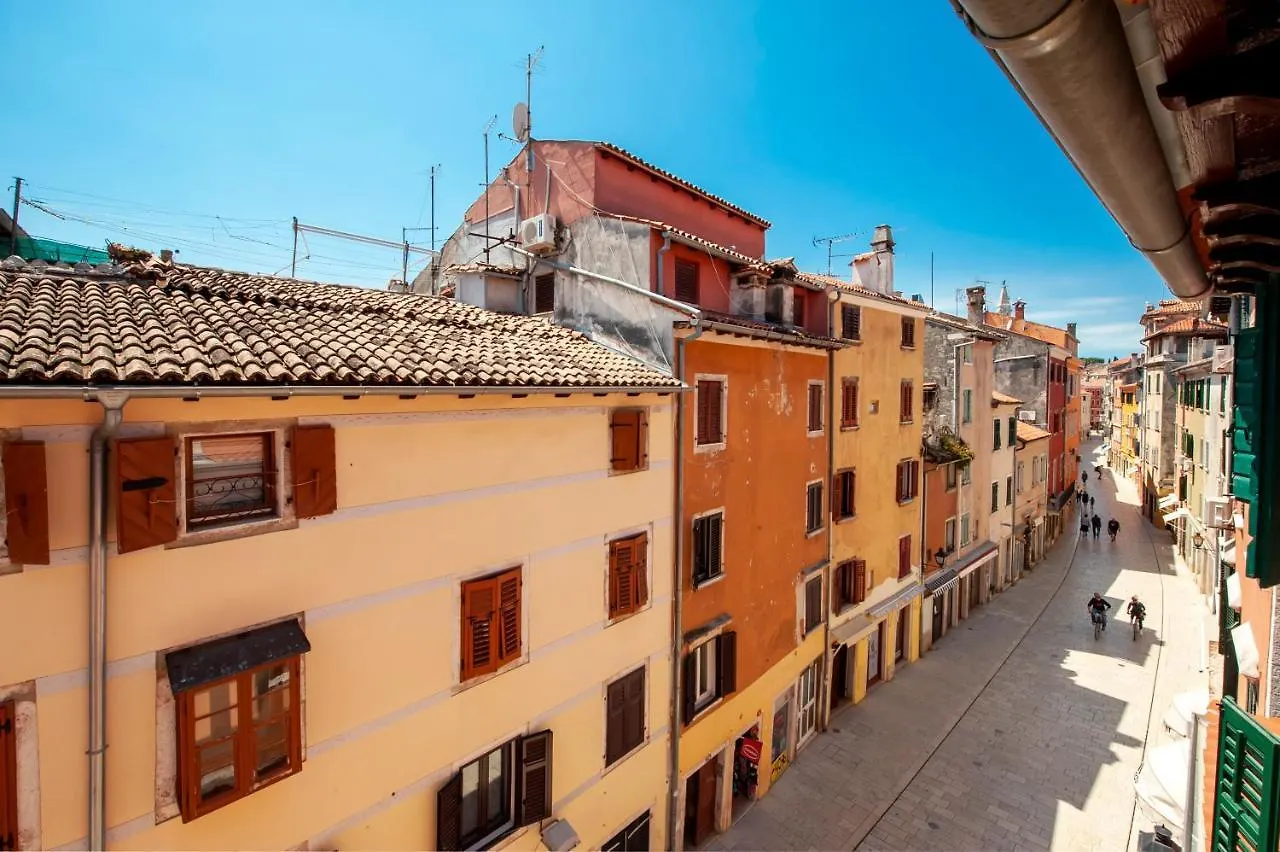 Apartments Carera 42 Ρόβινι